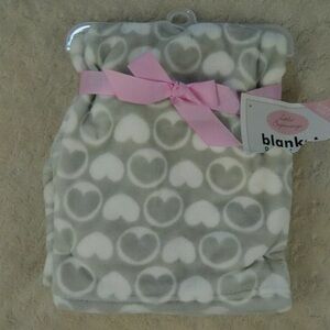 Little Beginnings Hearts Baby Blanket Gray White Plush Soft Circle Spots NEW
